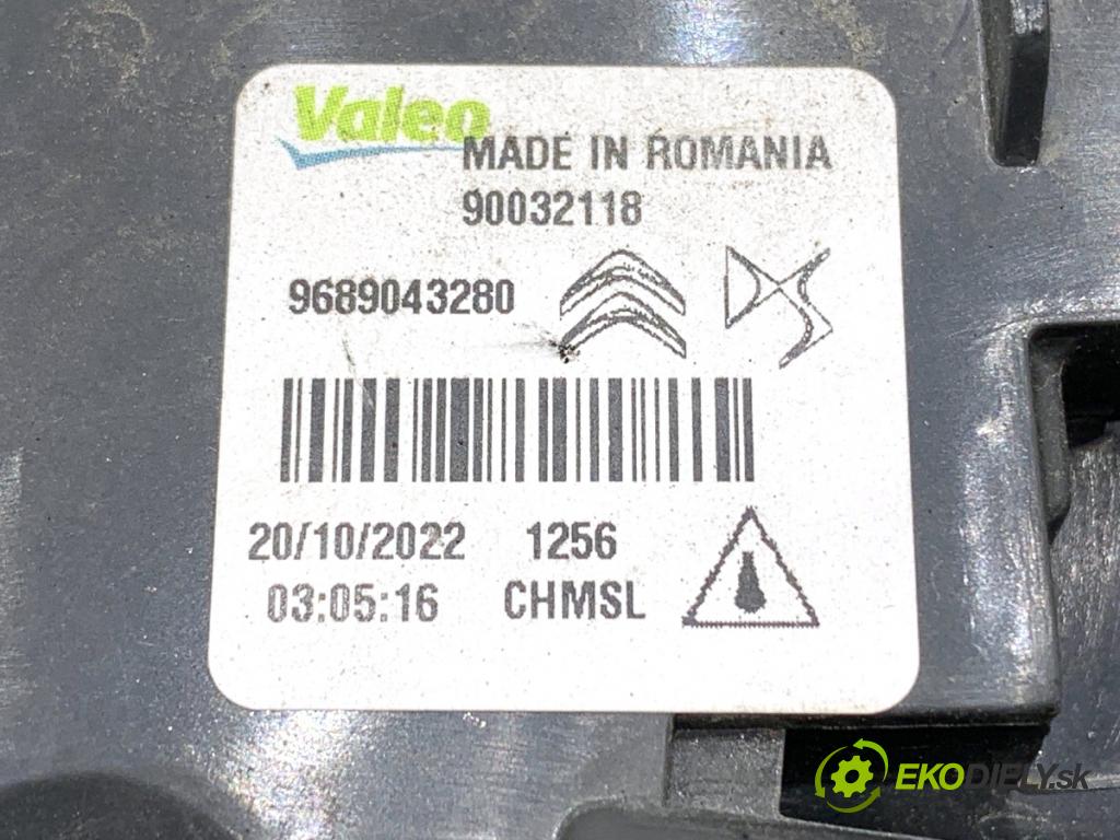 OPEL CORSA F liftback 2023 74 kW 1.2 (68) 1199 Svetlo brzdových svetiel 9689043280