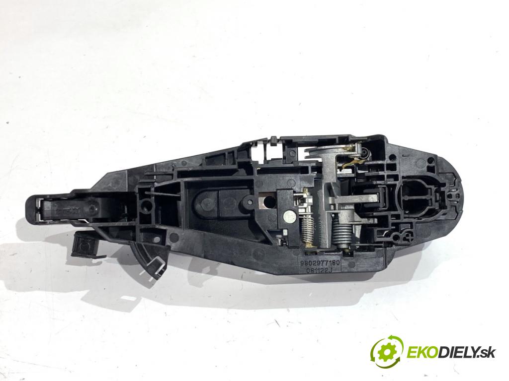 OPEL CORSA F liftback 2023 74 kW 1.2 (68) 1199 Kľučka vonkajšia pravy predný