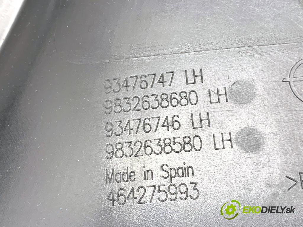 OPEL CORSA F liftback 2023 74 kW 1.2 (68) 1199 čalúnenie Dvere ľavy predný 93476749