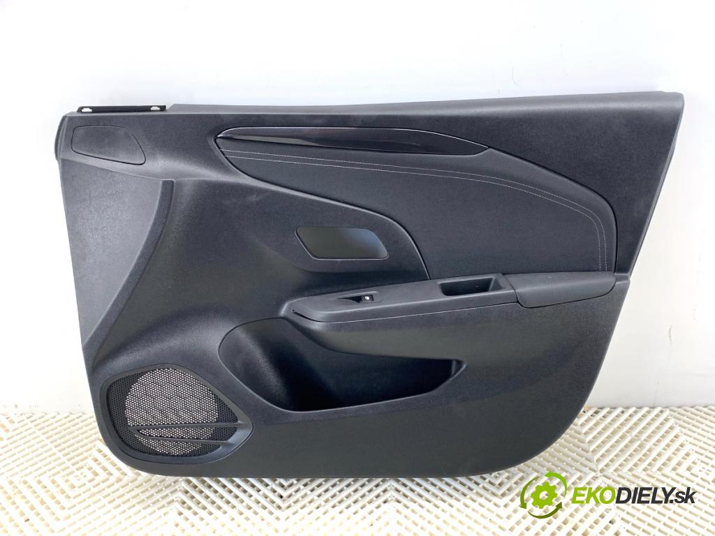 OPEL CORSA F liftback 2023 74 kW 1.2 (68) 1199 čalúnenie Dvere pravy predný 93476749