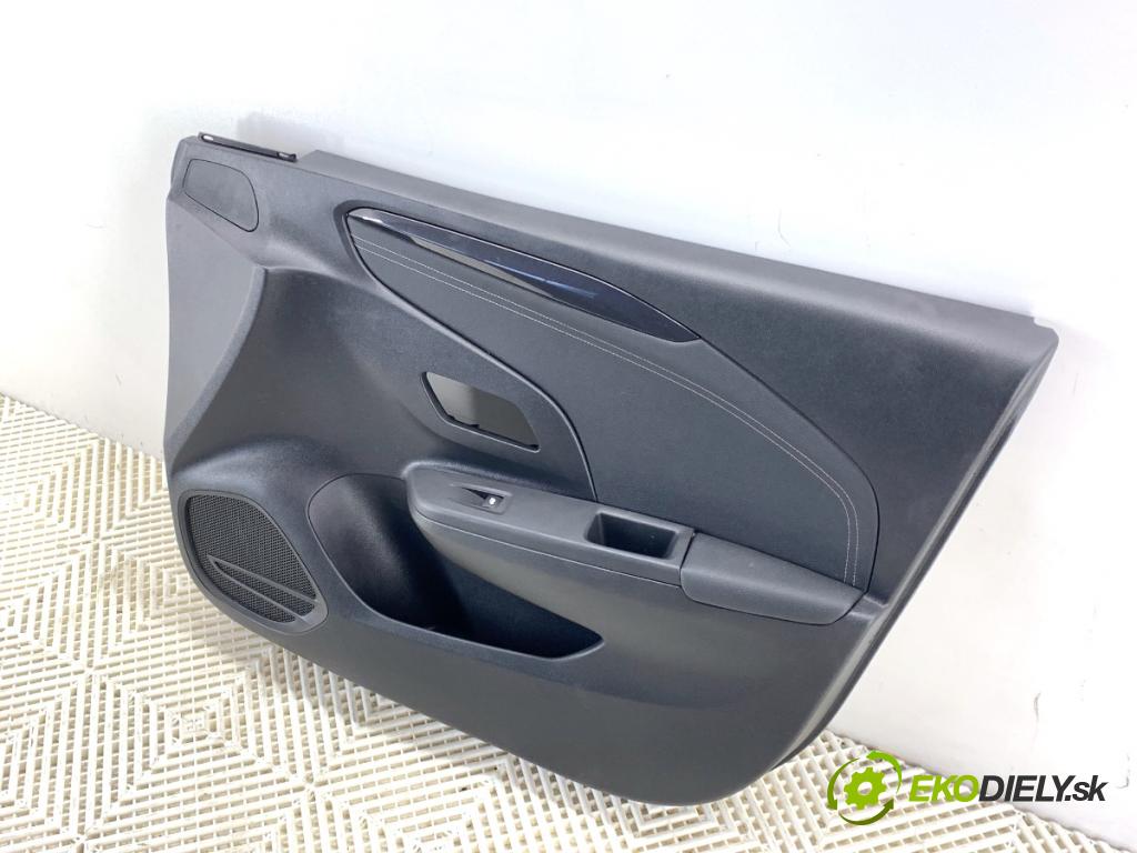 OPEL CORSA F liftback 2023 74 kW 1.2 (68) 1199 čalúnenie Dvere pravy predný 93476749
