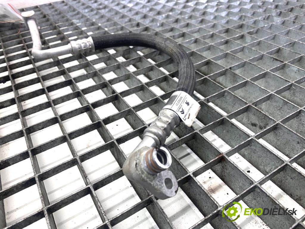 OPEL CORSA F liftback 2023 74 kW 1.2 (68) 1199 rúrka klimatizace 9826365880 (Trubka klimatizace)