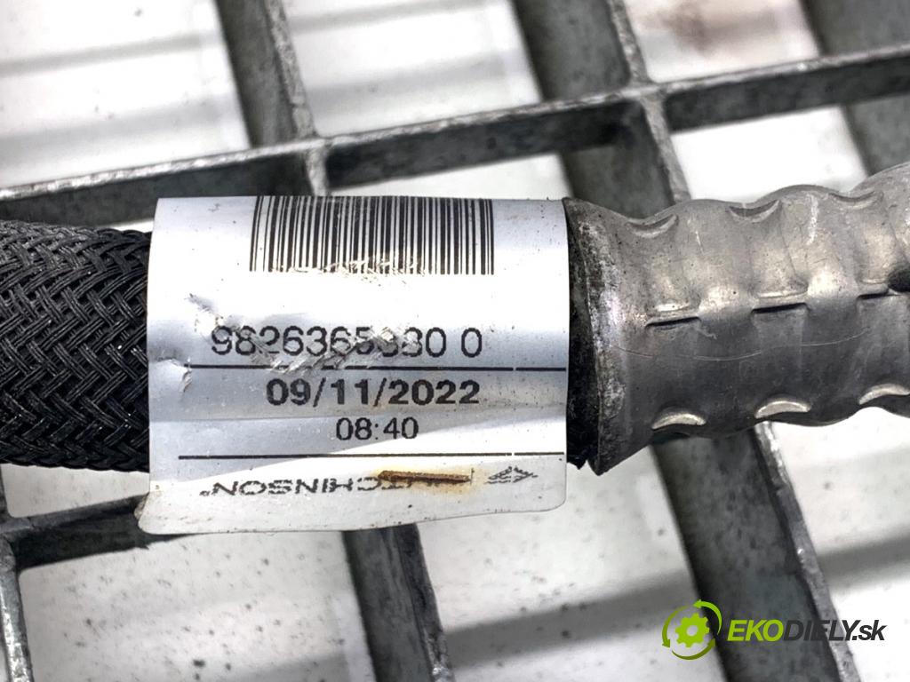 OPEL CORSA F liftback 2023 74 kW 1.2 (68) 1199 rúrka klimatizace 9826365880 (Trubka klimatizace)