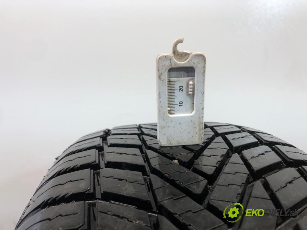 --- ---      PNEUMATIKY: PARA: VÍCENÁ SEZÓNA: 205/55 16"