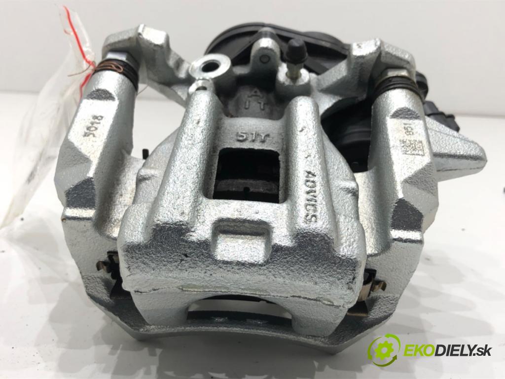 LEXUS LBX  2025 100 kW Hybrid (MAYH10)   (1490 ccm / 100 kW / 136 KM) 1490 Brzdič strmeň ľavy zad 