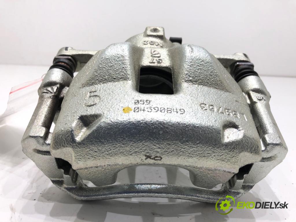 LEXUS LBX  2025 100 kW Hybrid (MAYH10)   (1490 ccm / 100 kW / 136 KM) 1490 Brzdič strmeň ľavy predný L84613