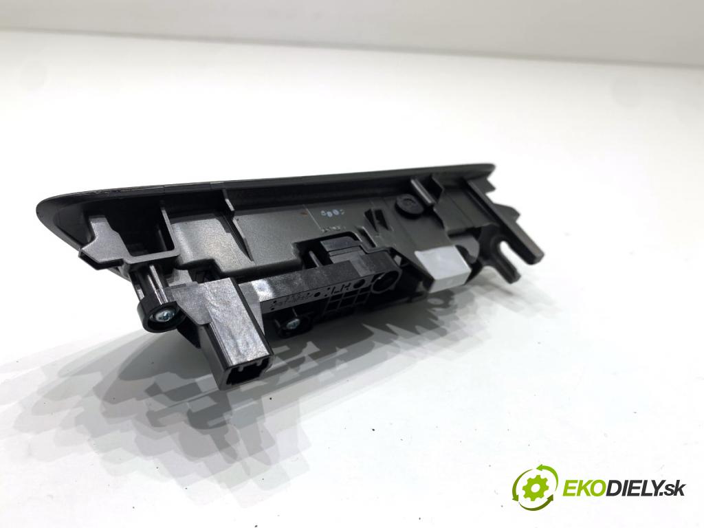 LEXUS LBX  2025 100 kW Hybrid (MAYH10)   (1490 ccm / 100 kW / 136 KM) 1490 Kľučka vnútorná ľavy predný