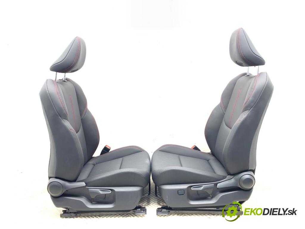 LEXUS LBX  2025 100 kW Hybrid (MAYH10)   (1490 ccm / 100 kW / 136 KM) 1490 Sedadlá, sedačky Sedadlo bočné