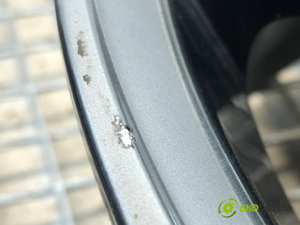 LEXUS LBX  2025 100 kW Hybrid (MAYH10)   (1490 ccm / 100 kW / 136 KM) 1490 disky HLIÍK: 18 7J 5X114,3 60