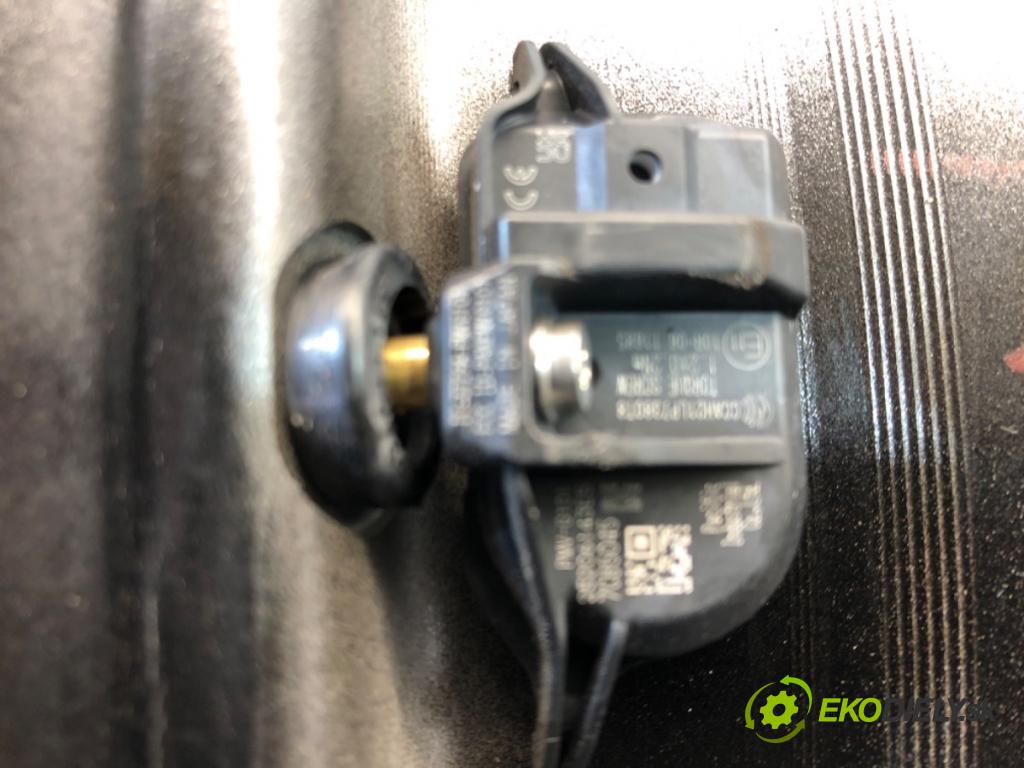 LEXUS LBX  2025 100 kW Hybrid (MAYH10)   (1490 ccm / 100 kW / 136 KM) 1490 disky HLIÍK: 18 7J 5X114,3 60