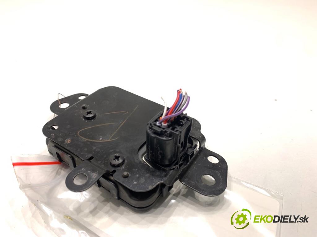 LEXUS LBX  2025 100 kW Hybrid (MAYH10)   (1490 ccm / 100 kW / 136 KM) 1490 RADAR: DISTRONIC 88210-48150