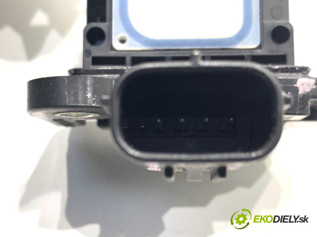 LEXUS LBX  2025 100 kW Hybrid (MAYH10)   (1490 ccm / 100 kW / 136 KM) 1490 Váha vzduchu 22204-24010 (Váha vzduchu)