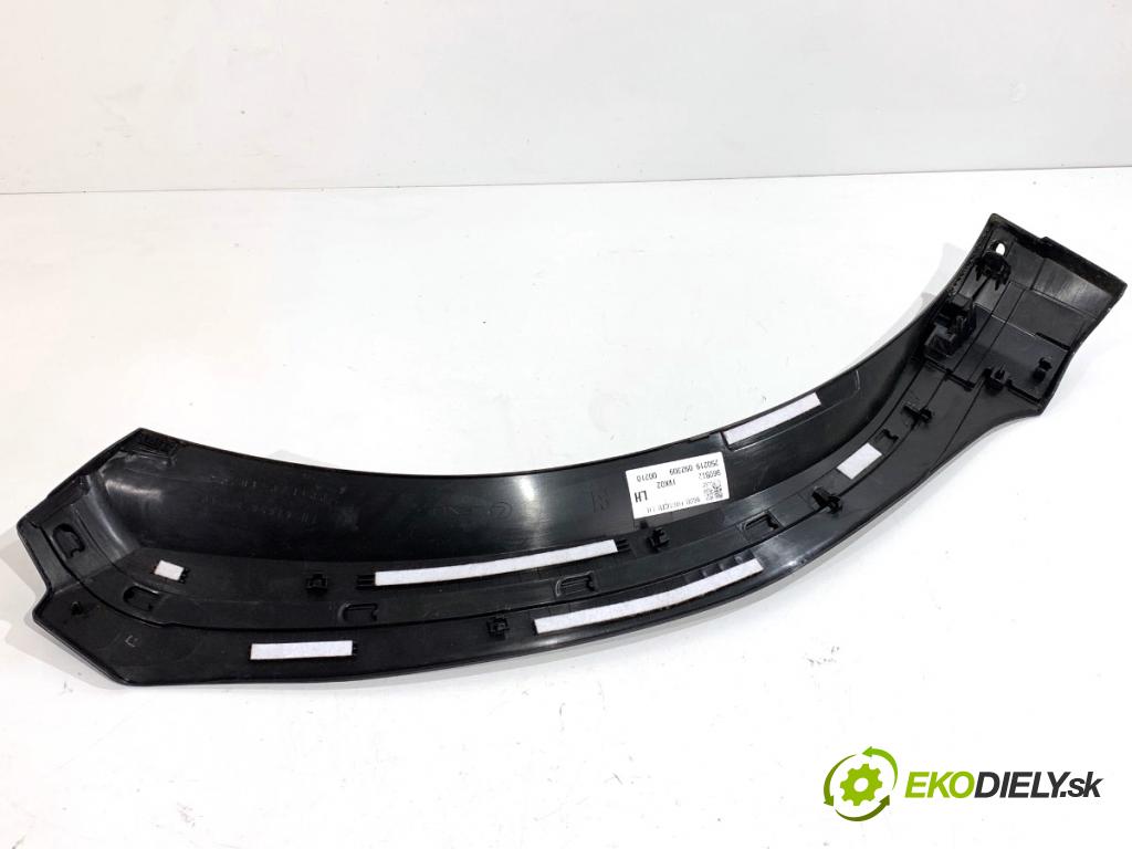 LEXUS LBX  2025 100 kW Hybrid (MAYH10)   (1490 ccm / 100 kW / 136 KM) 1490 Lišta blatníka zad ľavá strana 67858-52210 (Lišta)