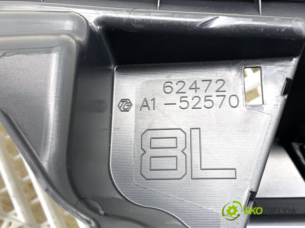 LEXUS LBX  2025 100 kW Hybrid (MAYH10)   (1490 ccm / 100 kW / 136 KM) 1490 čalúnenie kufra ľavy 62472-52570