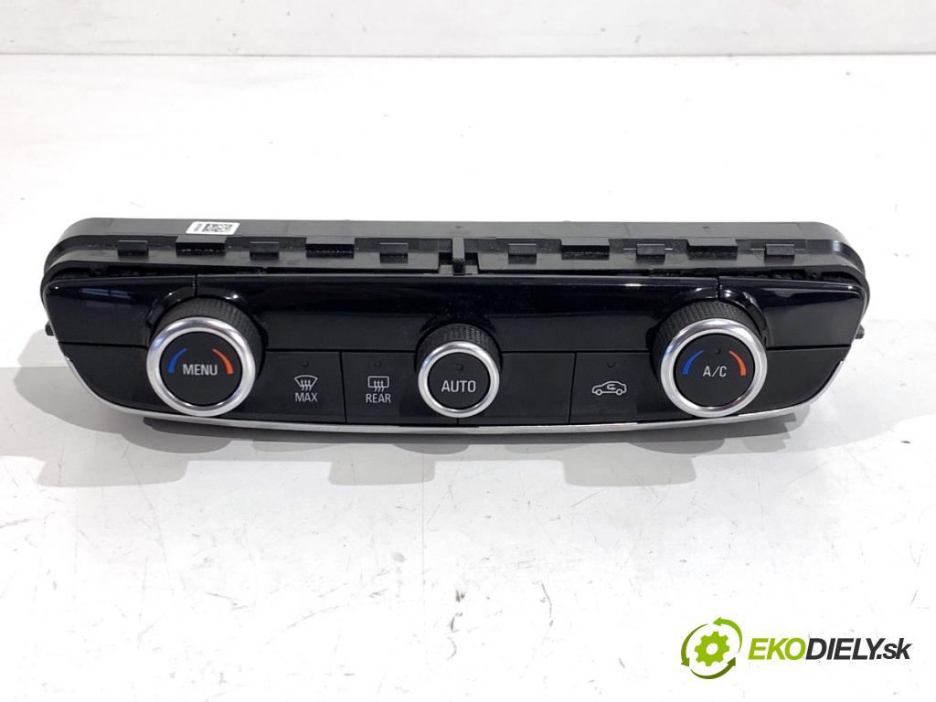 OPEL CORSA F liftback 2023 74 kW 1.2 (68) 1199 Panel ovládania kúrenia klimatizácie 39231052