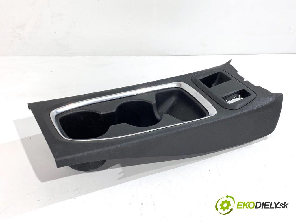 OPEL CORSA F liftback 2023 74 kW 1.2 (68) 1199 Držiak na nápoje 9829538980 (Držiak (úchyt) na nápoje)