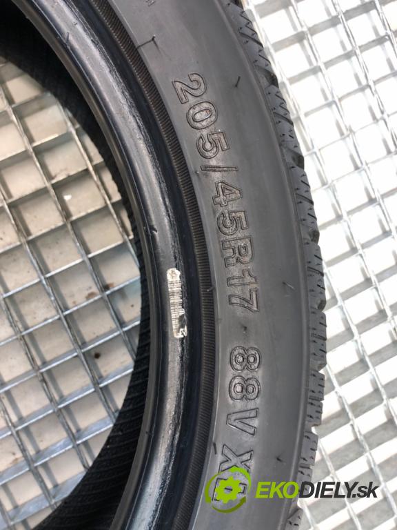 --- ---      PNEUMATIKY: zima 2X 205/45 17" ARIVO