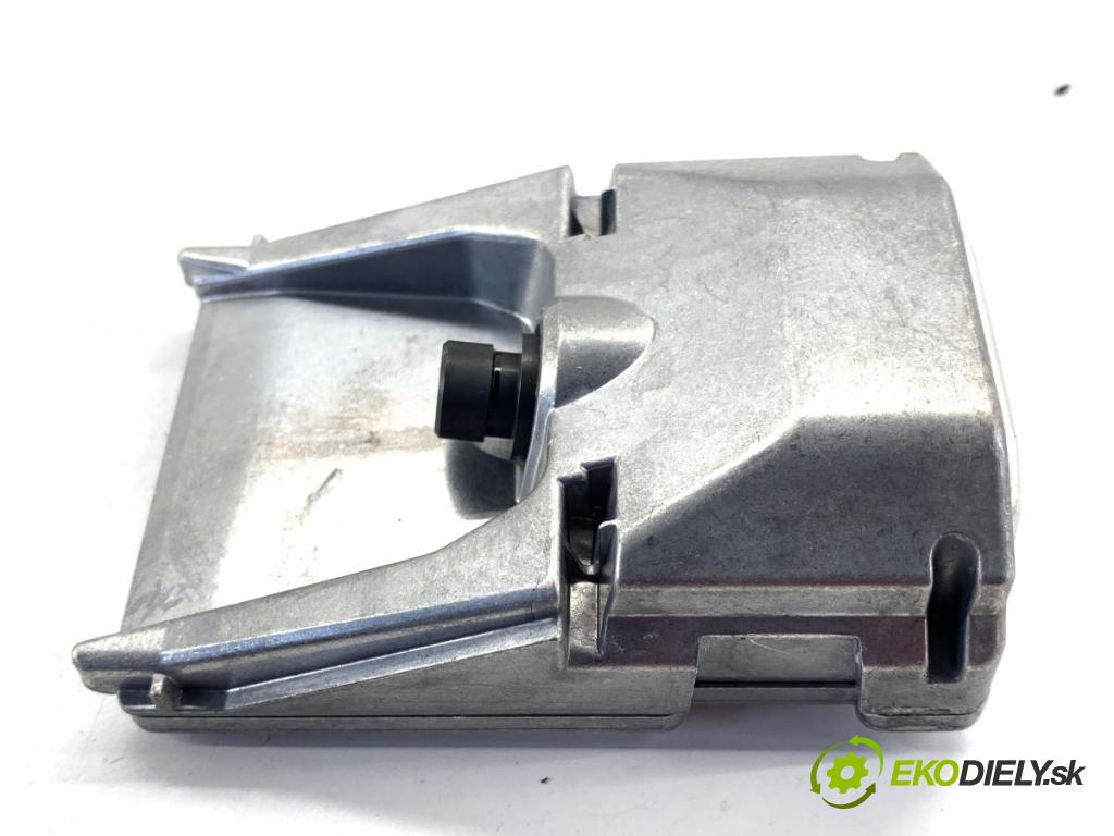 OPEL CORSA F liftback 2023 74 kW 1.2 (68) 1199 KAMERA okna prednej 9851326280