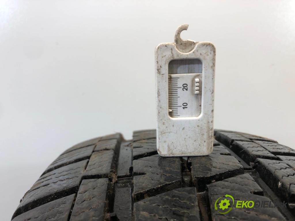 --- ---      PNEUMATIKY: zima 4X 195/70 15" FALKEN: