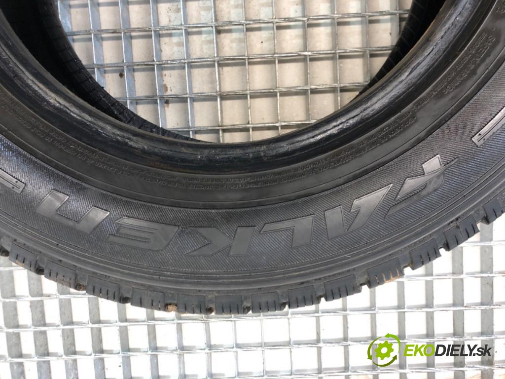 --- ---      PNEUMATIKY: zima 4X 195/70 15" FALKEN: