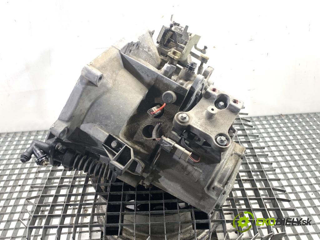 CITROEN C4 CACTUS liftback 2019 81 kW 1.2 THP 110 1199 Prevodovka 9682054510 (Prevodovka)