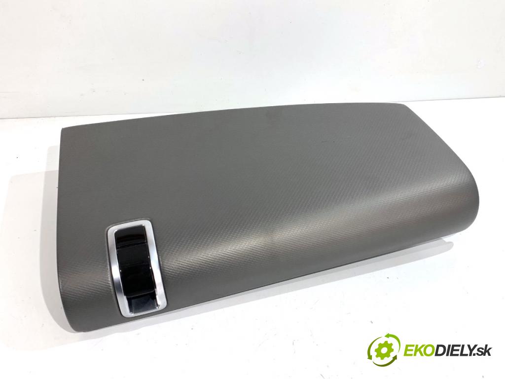 CITROEN C4 CACTUS liftback 2019 81 kW 1.2 THP 110 1199 přihrádka kastlík spolujezdce  (Přihrádka (kastlík))