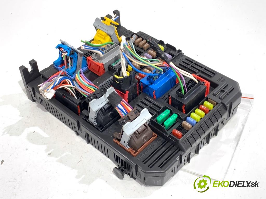 CITROEN C4 CACTUS liftback 2019 81 kW 1.2 THP 110 1199 Modul BSI 9830707680 (Poistková skrinka)