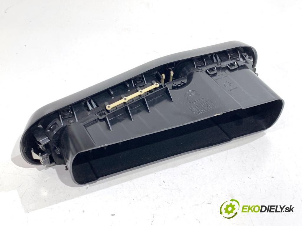 CITROEN C4 CACTUS liftback 2019 81 kW 1.2 THP 110 1199 Mriežky kúrenia predný 9800167777