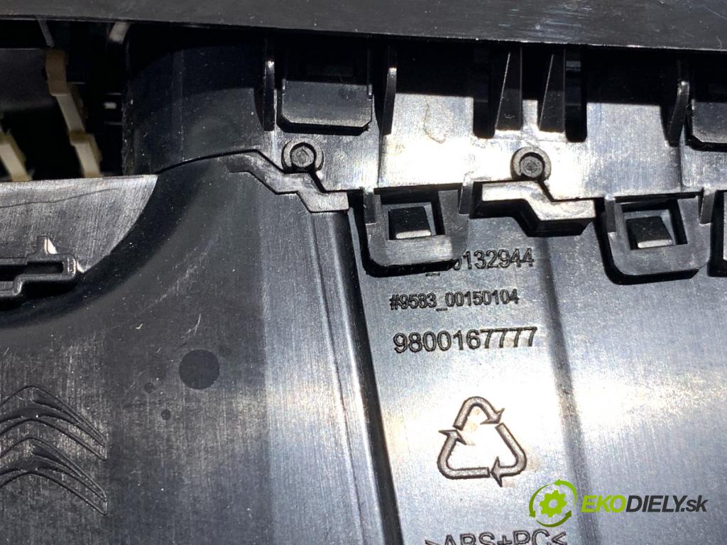 CITROEN C4 CACTUS liftback 2019 81 kW 1.2 THP 110 1199 Mriežky kúrenia predný 9800167777