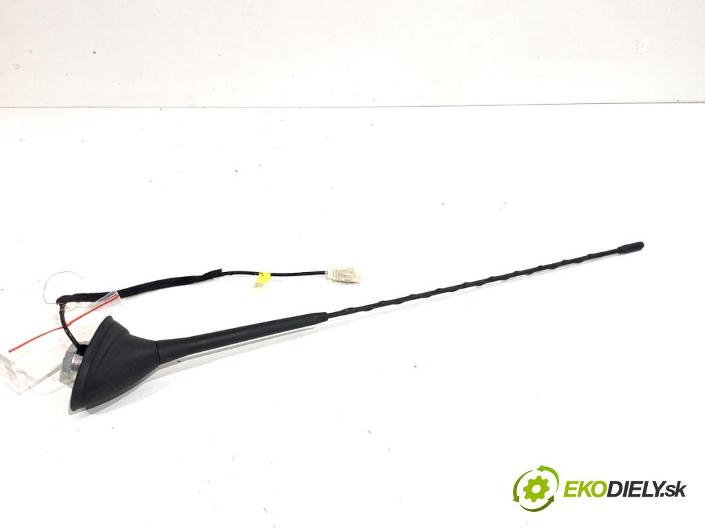 CITROEN C4 CACTUS liftback 2019 81 kW 1.2 THP 110 1199 ANTENA 9674768980