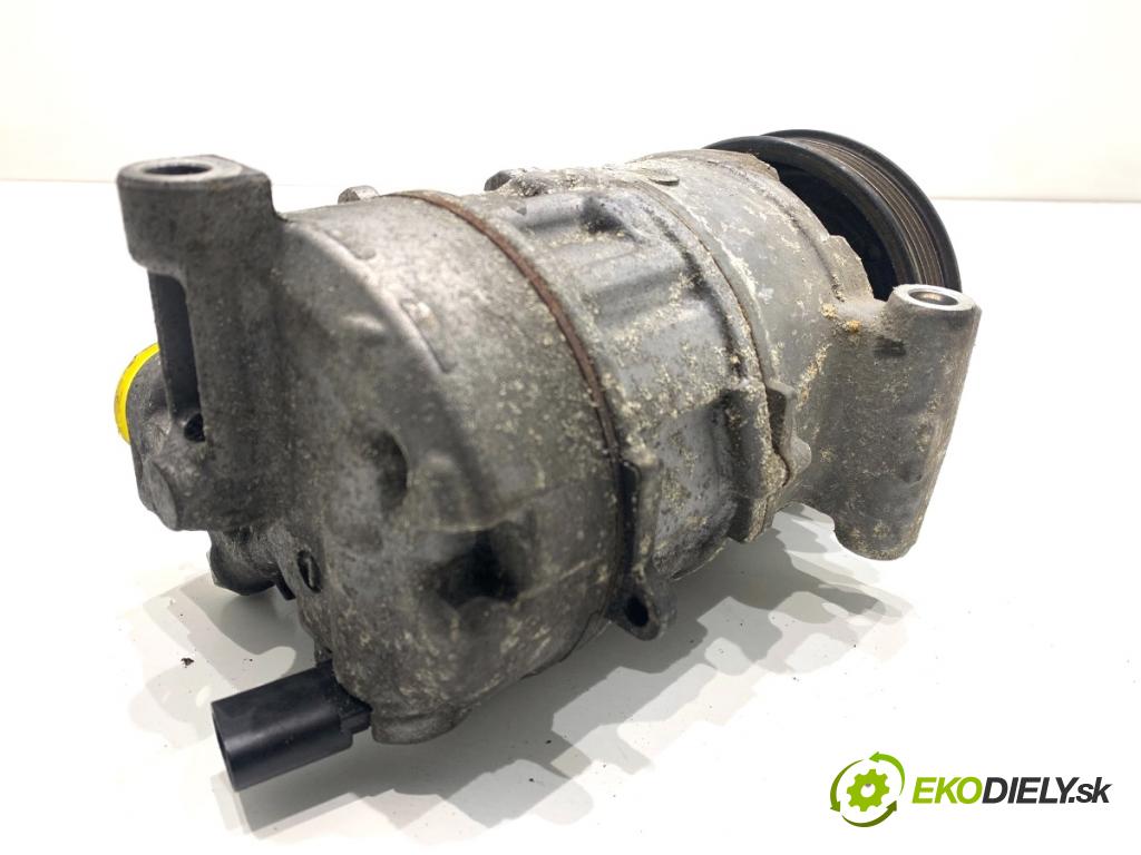 VW GOLF VII Kombi 2015 66 kW 1.6 TDI 1598 kompresor klimatizace 5Q0820803F (Kompresor klimatizace)