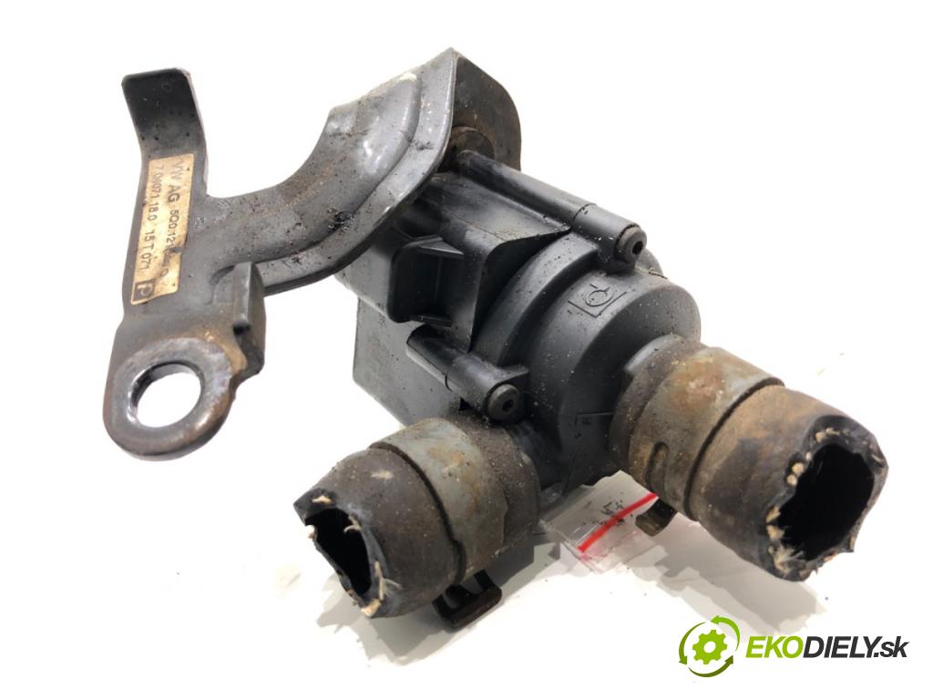 VW GOLF VII Kombi 2015 66 kW 1.6 TDI 1598 DALŠÍ: Pumpa vody 5Q0121599Q (Vodná pumpa)