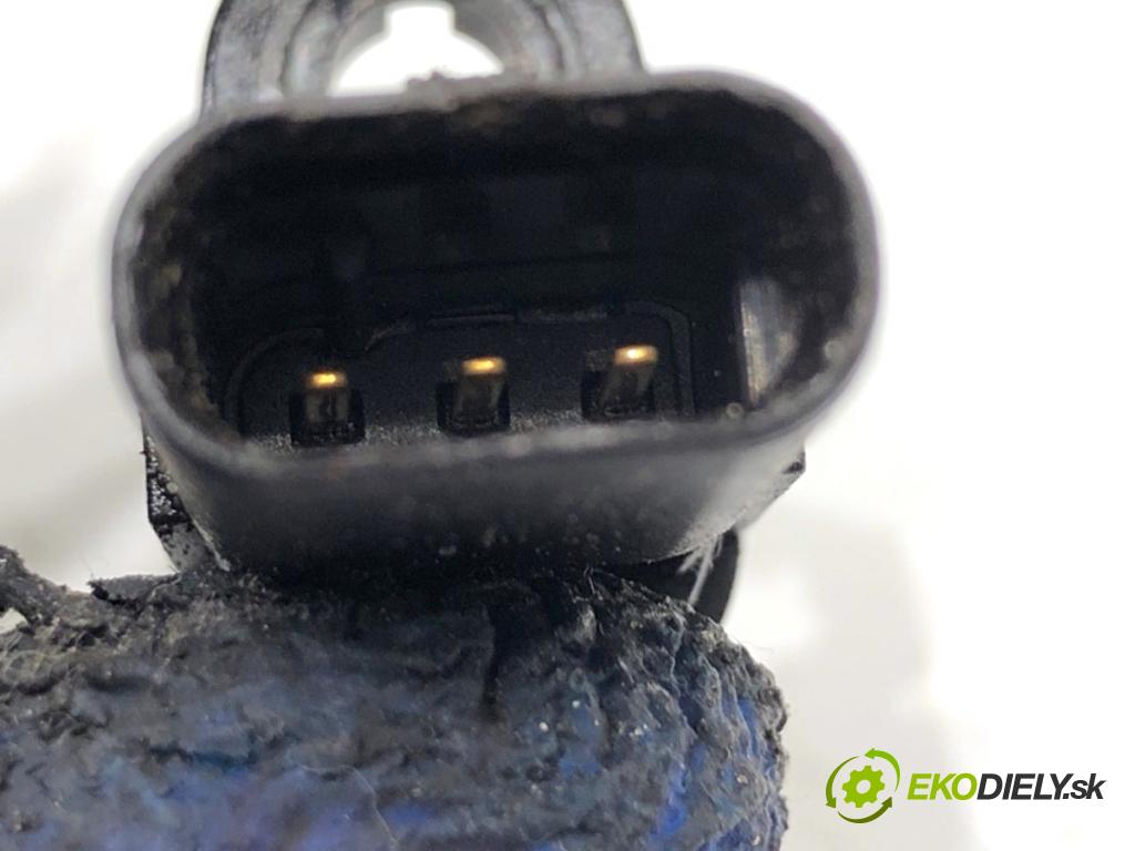 VW GOLF VII Kombi 2015 66 kW 1.6 TDI 1598 Snímač pozície vačkového hriadeľa 04L907601 (Snímač polohy kľukového hriadeľa)