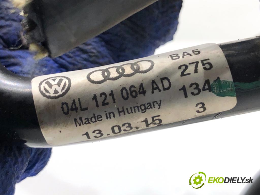 VW GOLF VII Kombi 2015 66 kW 1.6 TDI 1598 rozdělovač vody 04L121064AD