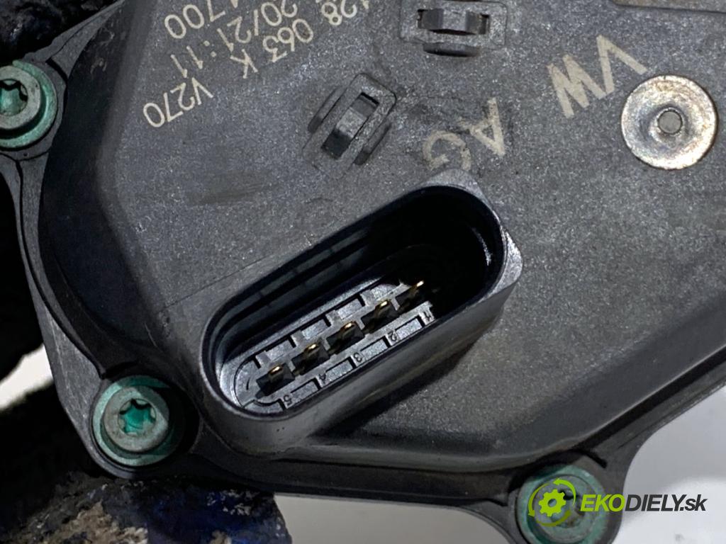 VW TRANSPORTER T6 Autobus 2020 81 kW 2.0 TDI 1968 Škrtiaca klapka 04L128063K (Škrtiaca klapka)