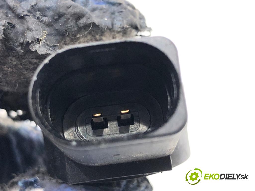 VW TRANSPORTER T6 Autobus 2020 81 kW 2.0 TDI 1968 Snímač klepania 030905377D (Snímač)