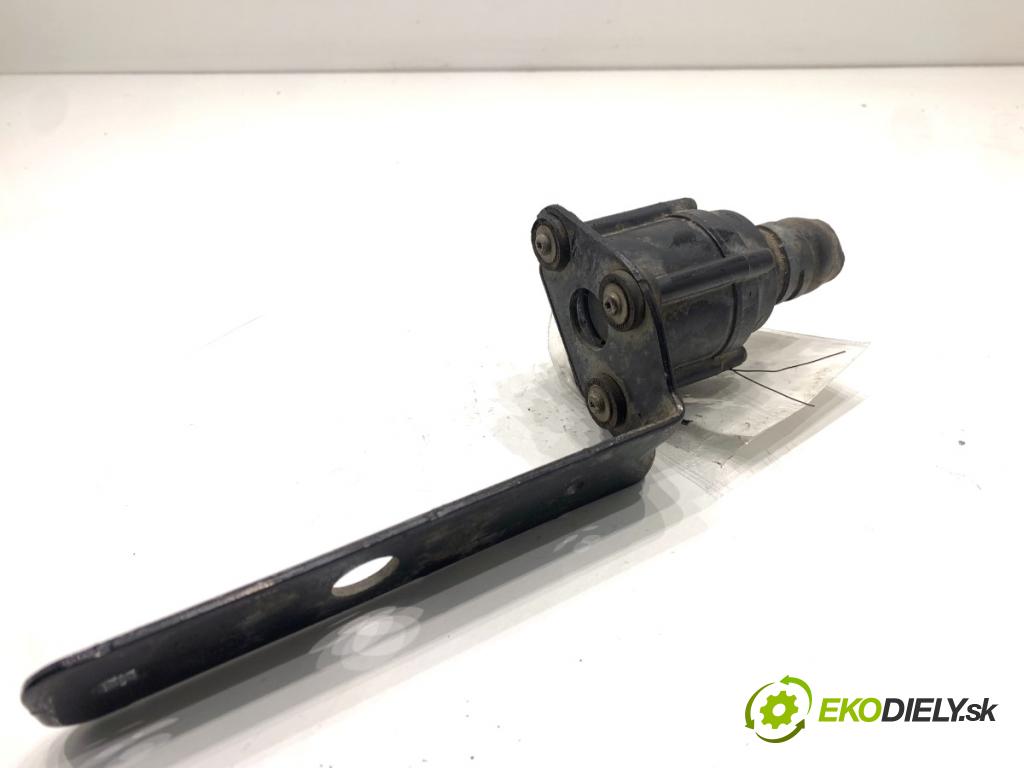 VW TRANSPORTER T6 Autobus 2020 81 kW 2.0 TDI 1968 DALŠÍ: Pumpa vody 5Q0965561B (Vodná pumpa)