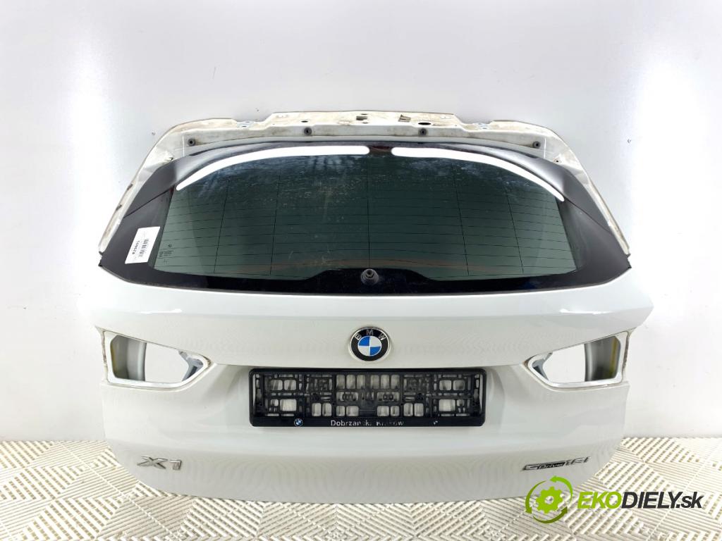 BMW F48 SUV 2018 103 kW sDrive 18 i 1499 kapota zadní část 300