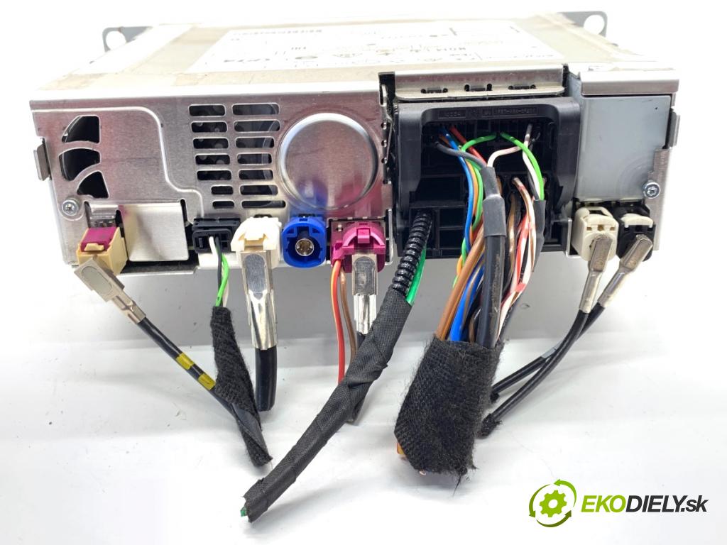 BMW F48 SUV 2018 103 kW sDrive 18 i 1499 RADIO 9441864 (Audio zariadenie)