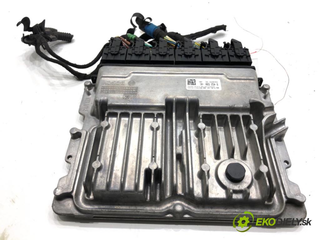 BMW F48 SUV 2018 103 kW sDrive 18 i 1499 riadiaca jednotka Motor 0261S21980 (Riadiaca jednotka)