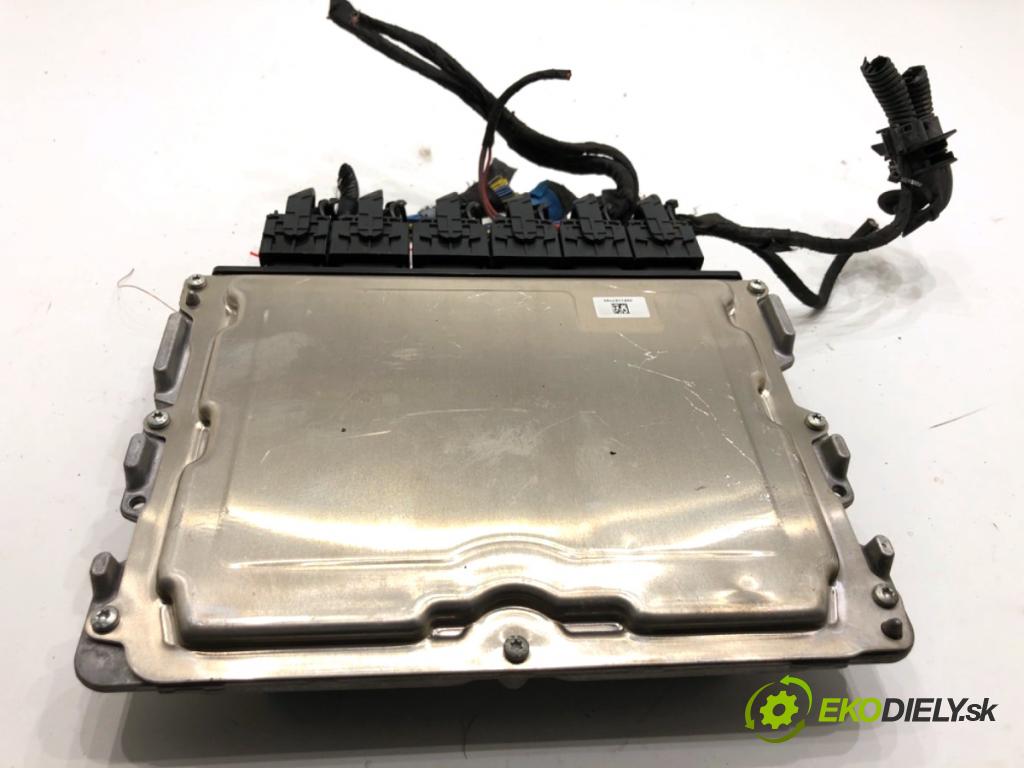 BMW F48 SUV 2018 103 kW sDrive 18 i 1499 riadiaca jednotka Motor 0261S21980 (Riadiaca jednotka)