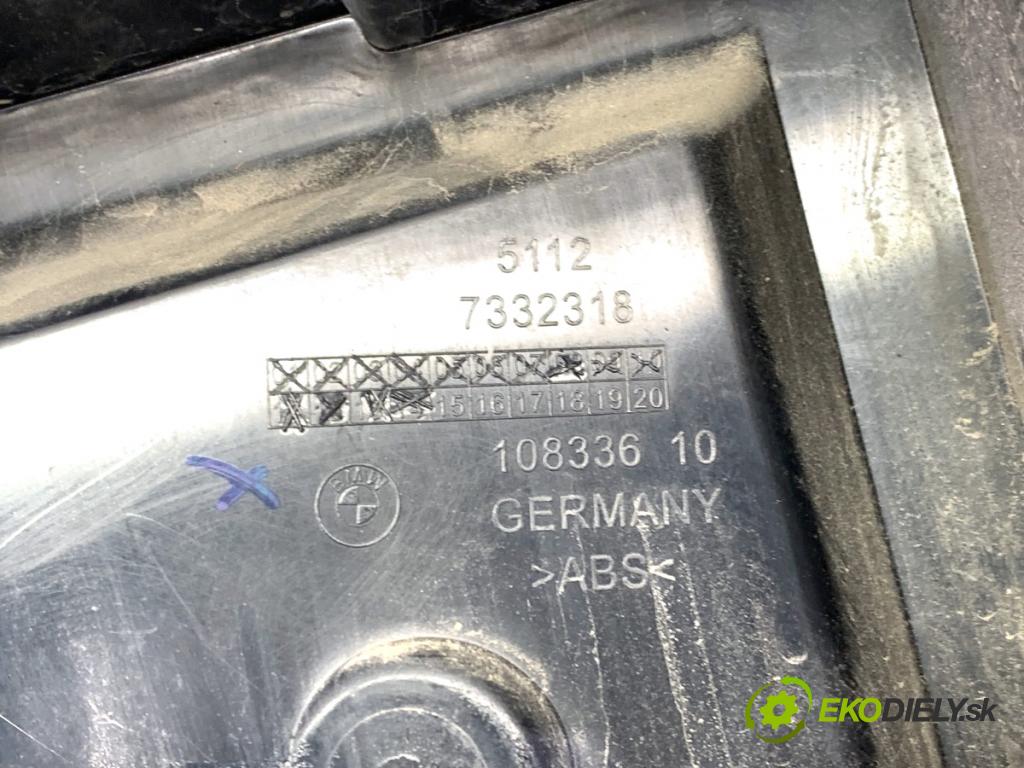 BMW F48 SUV 2018 103 kW sDrive 18 i 1499 Úchyt nárazníka pravy zad 7332318