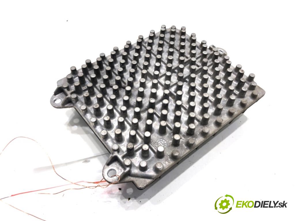 BMW F48 SUV 2018 103 kW sDrive 18 i 1499 Menič XENON 7492089 (Riadiaca jednotka xenónu)