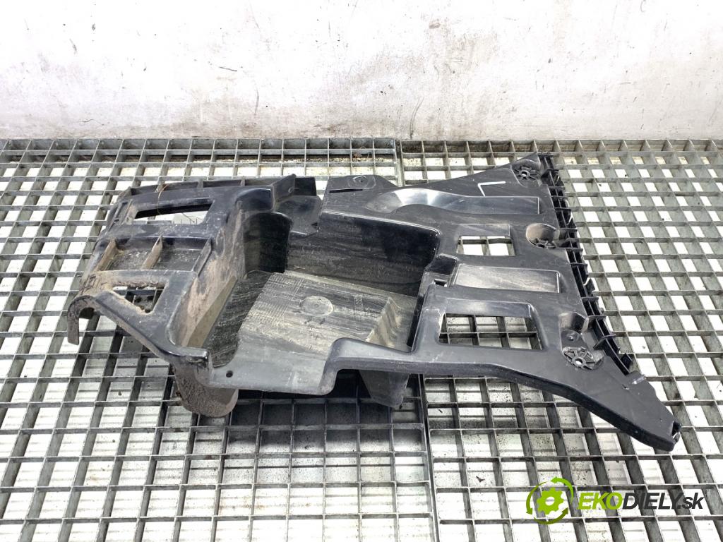 BMW F48 SUV 2018 103 kW sDrive 18 i 1499 Úchyt nárazníka ľavy zad 7332317