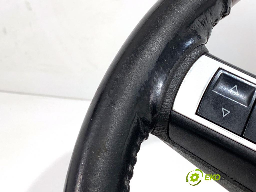 CHRYSLER 300C sedan 2007 160 kW 3.0 CRD 2987 Volant 0UV231DVAG (Volant)