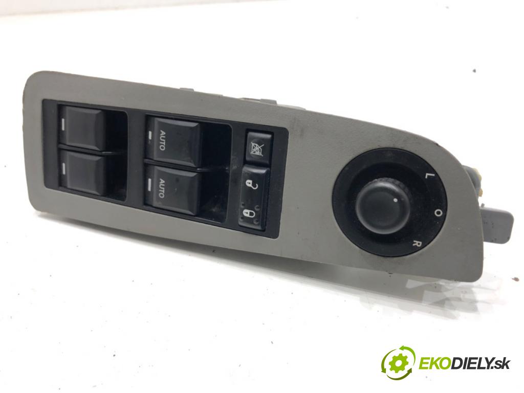 CHRYSLER 300C sedan 2007 160 kW 3.0 CRD 2987 Prepínač okien 04602781AA (Prepínacie páčky pod volantom)