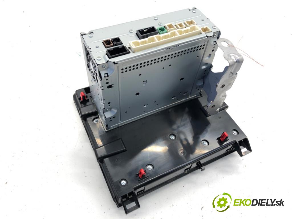 LEXUS LBX  2025 100 kW Hybrid (MAYH10)   (1490 ccm / 100 kW / 136 KM) 1490 RADIO Dislpej 86140-52A22