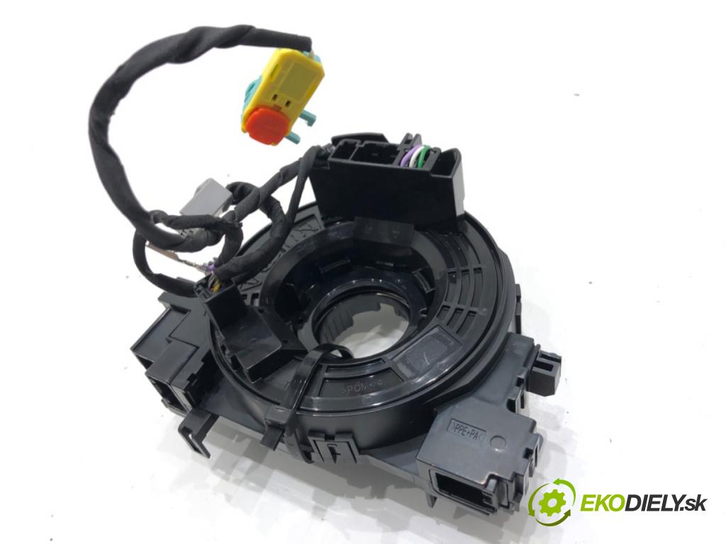 LEXUS LBX  2025 100 kW Hybrid (MAYH10)   (1490 ccm / 100 kW / 136 KM) 1490 Krúžok, slimák airbag  (Airbag)