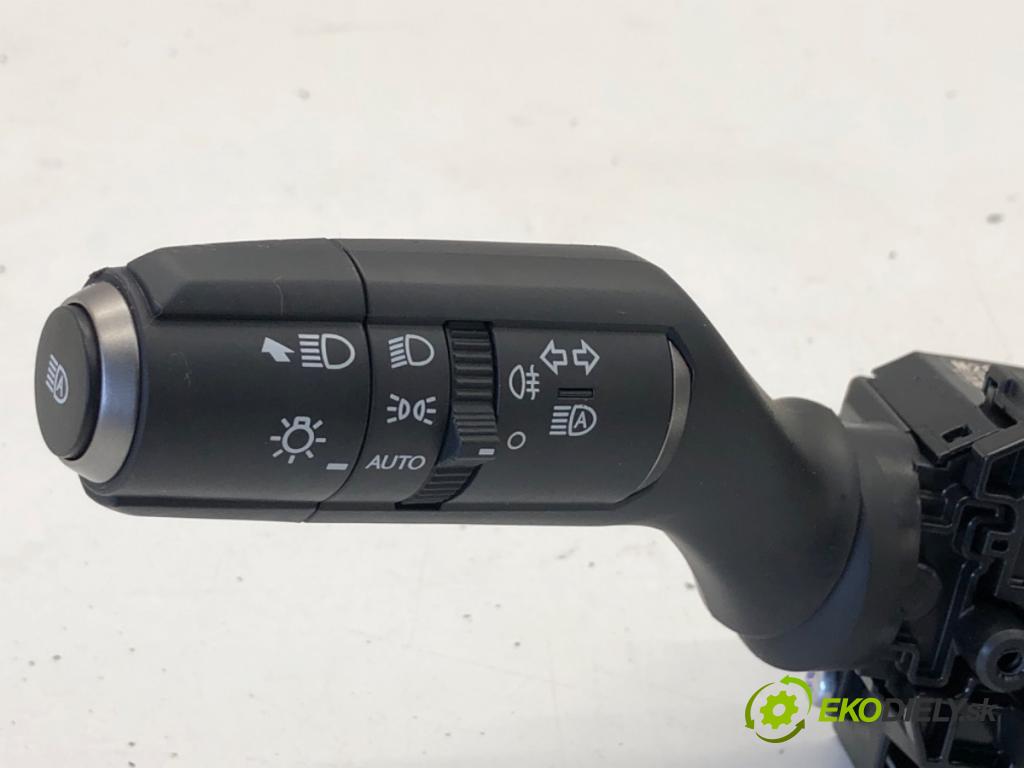 LEXUS LBX  2025 100 kW Hybrid (MAYH10)   (1490 ccm / 100 kW / 136 KM) 1490 Prepínač kombinovaný  (Prepínacie páčky pod volantom)