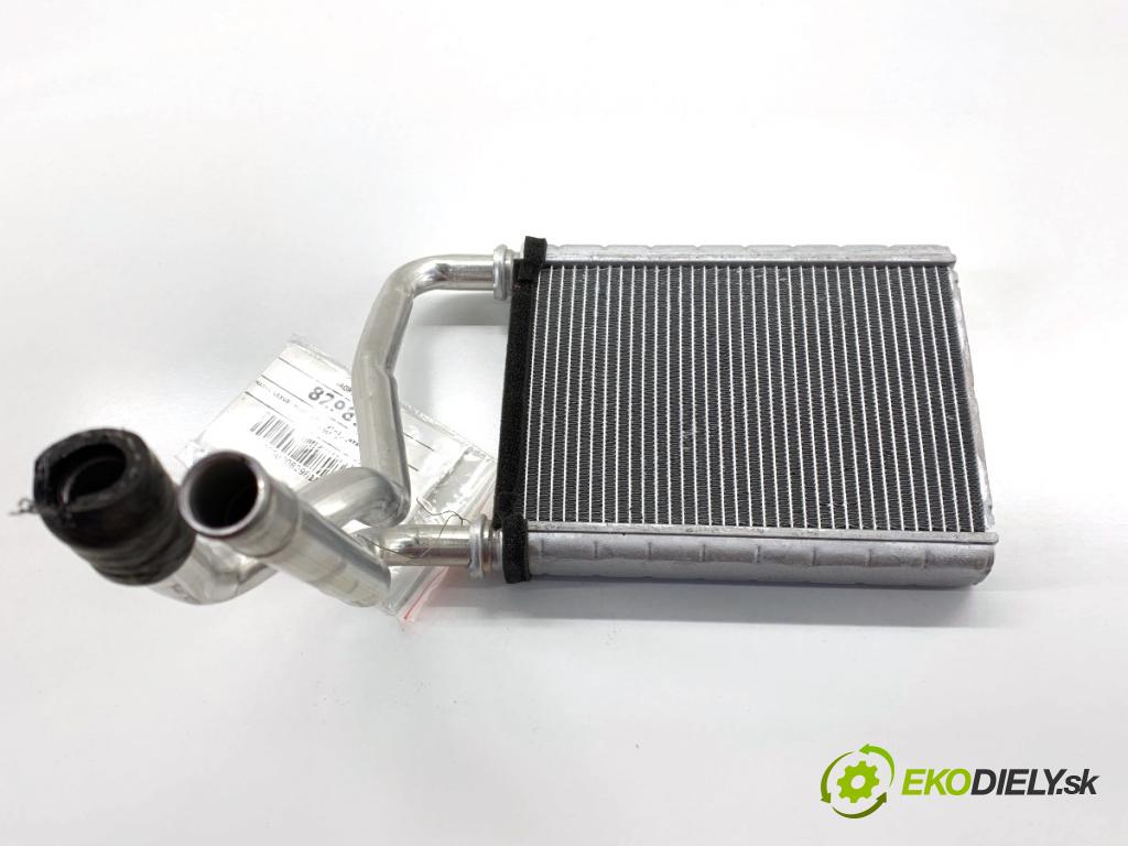 LEXUS LBX  2025 100 kW Hybrid (MAYH10)   (1490 ccm / 100 kW / 136 KM) 1490 topné těleso radiátor topení  (Radiátor topení)